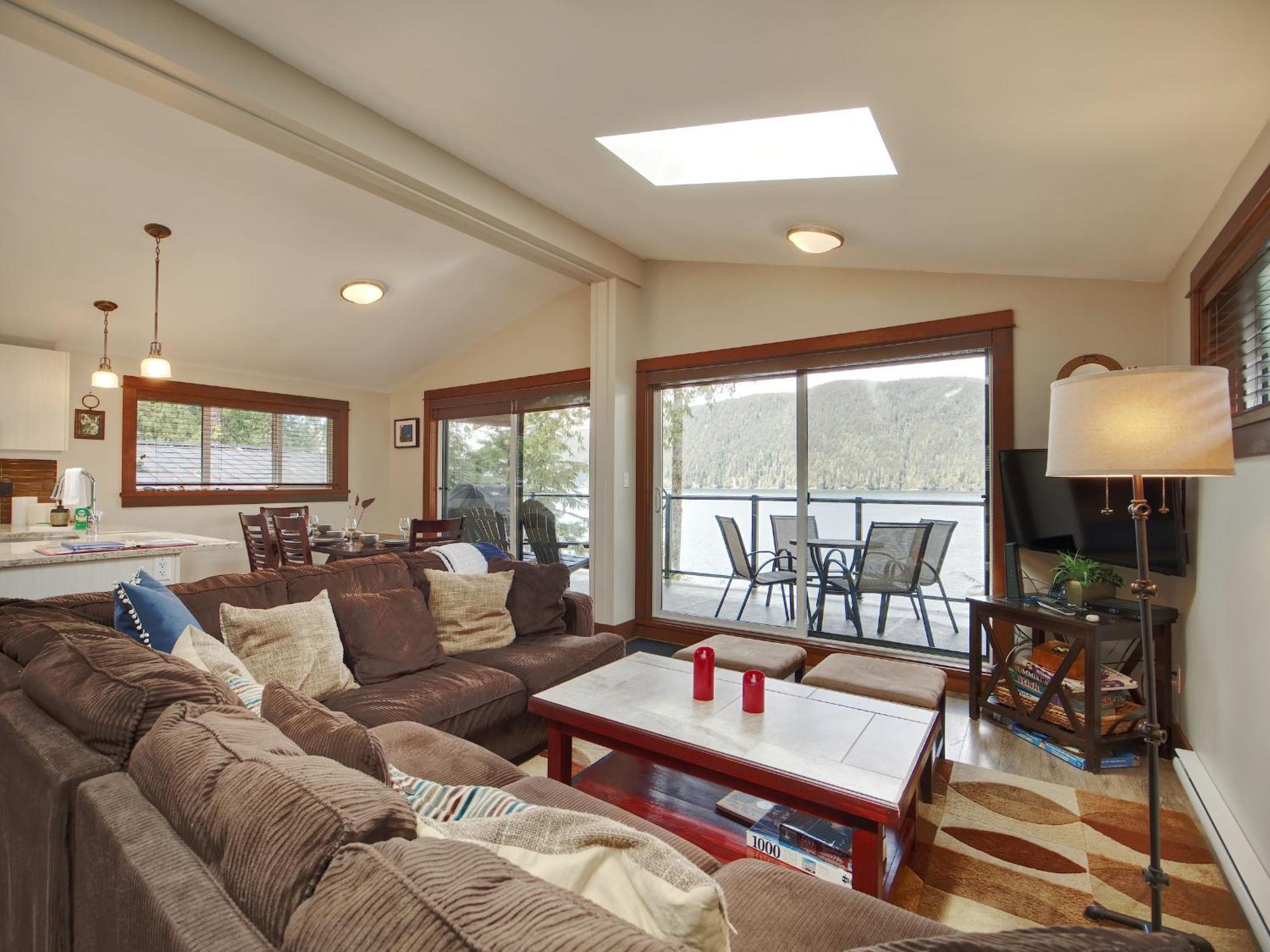 Handsome Dan'S Vacation Cottage Rentals Port Renfrew Exterior foto