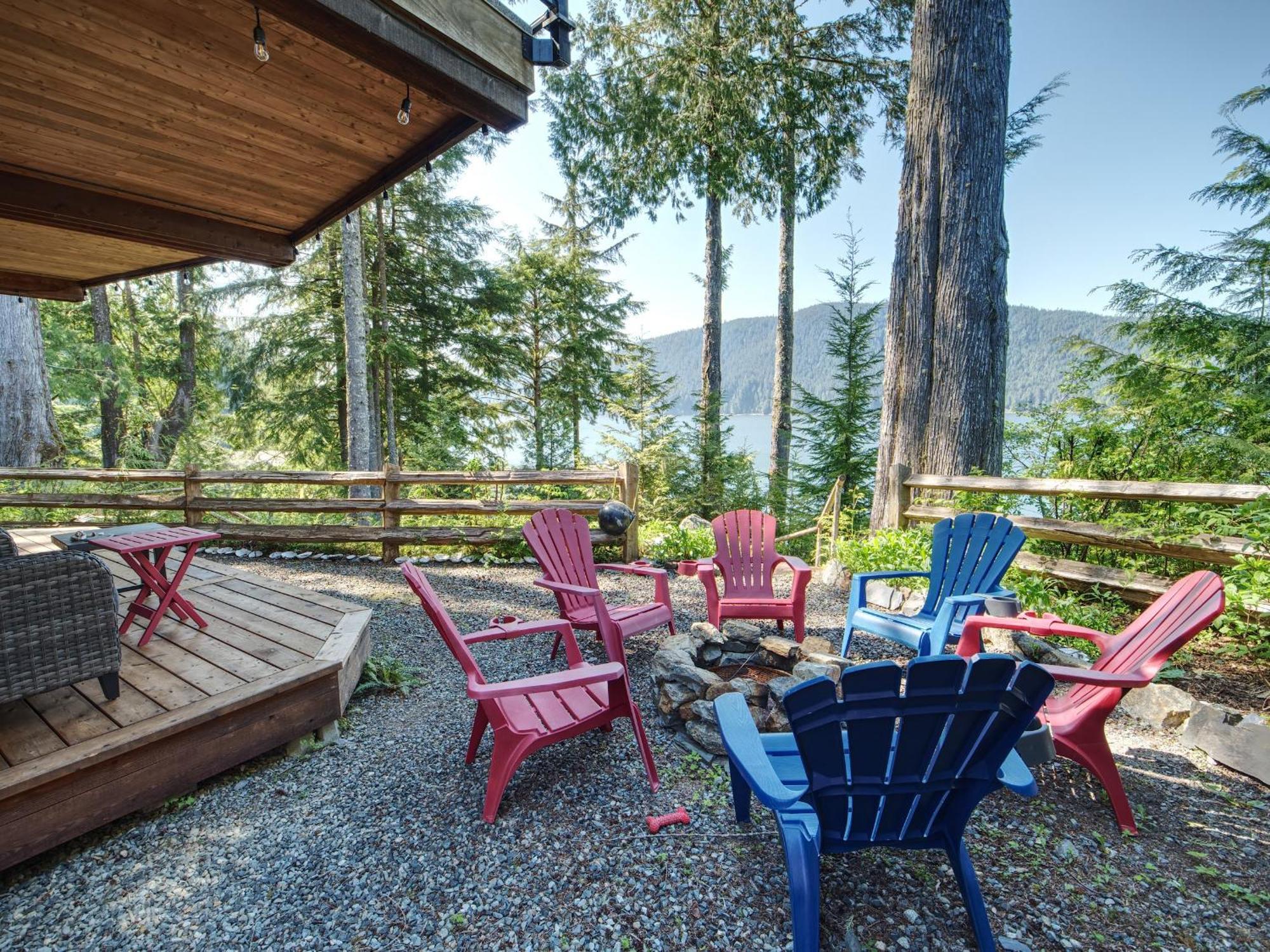 Handsome Dan'S Vacation Cottage Rentals Port Renfrew Exterior foto