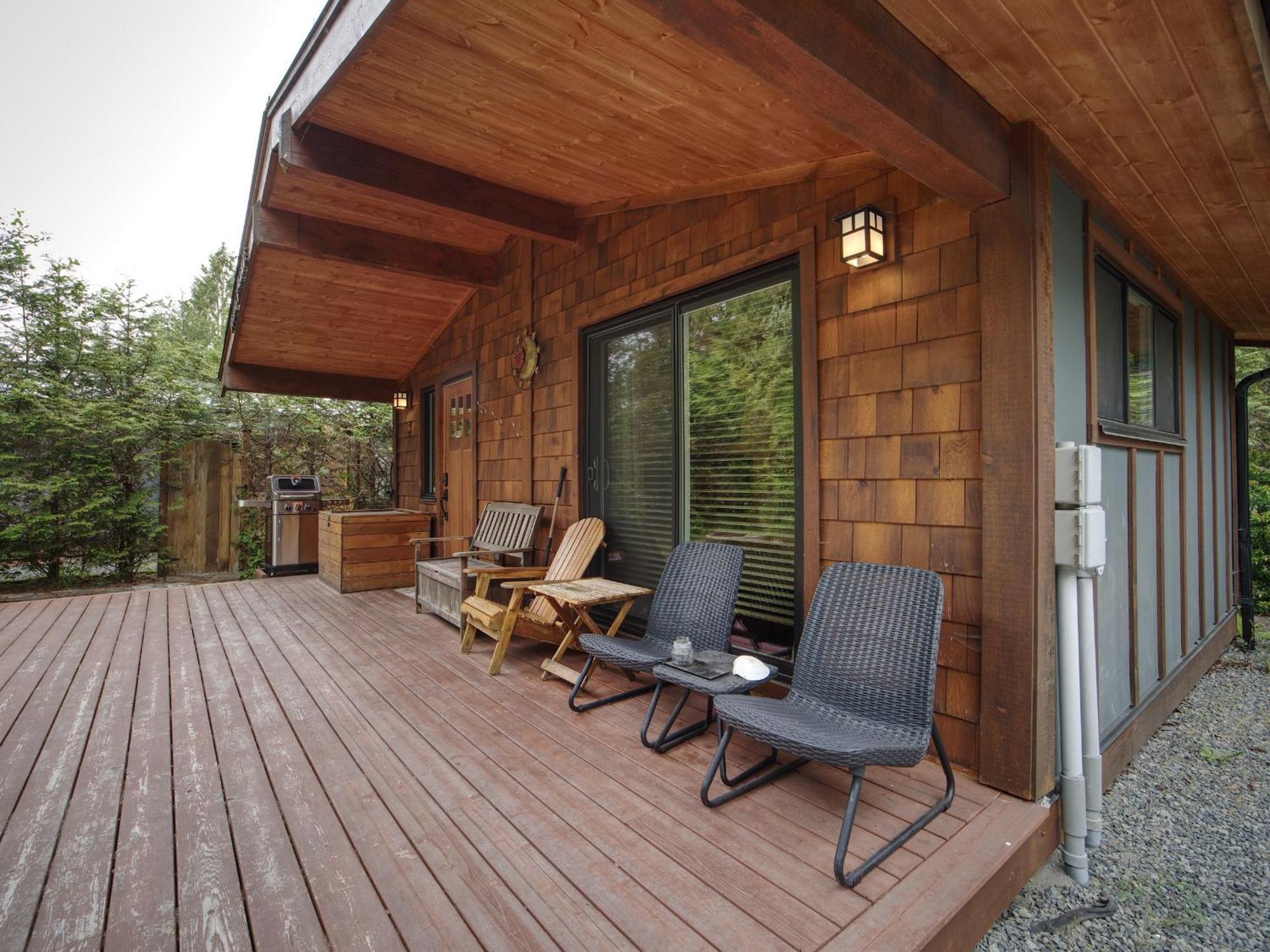 Handsome Dan'S Vacation Cottage Rentals Port Renfrew Exterior foto