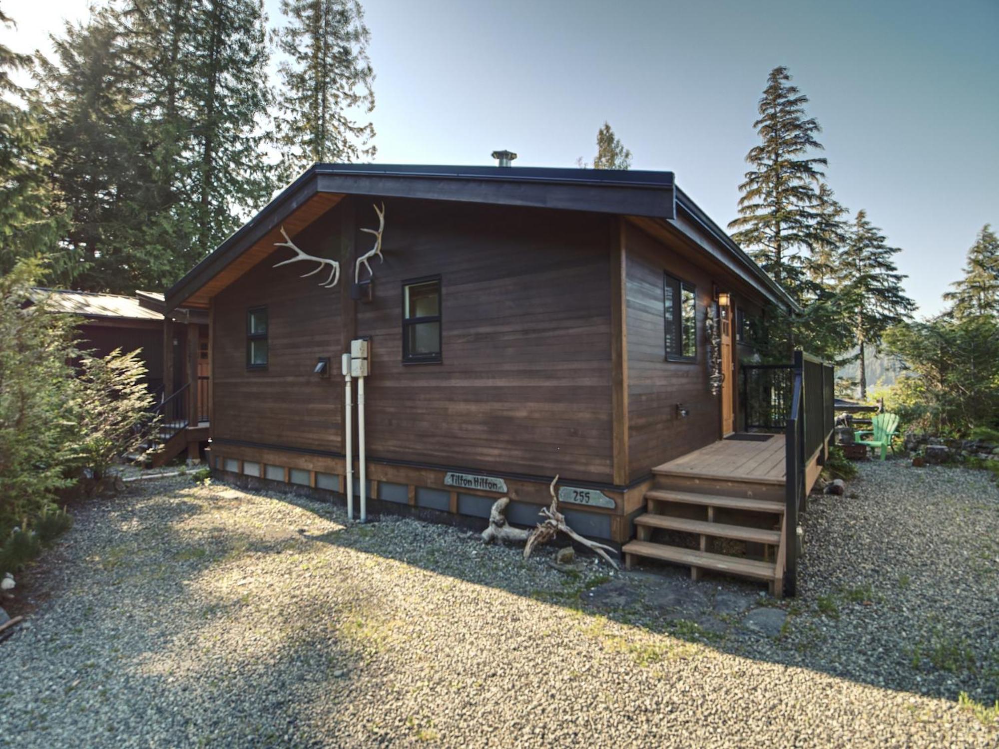 Handsome Dan'S Vacation Cottage Rentals Port Renfrew Exterior foto