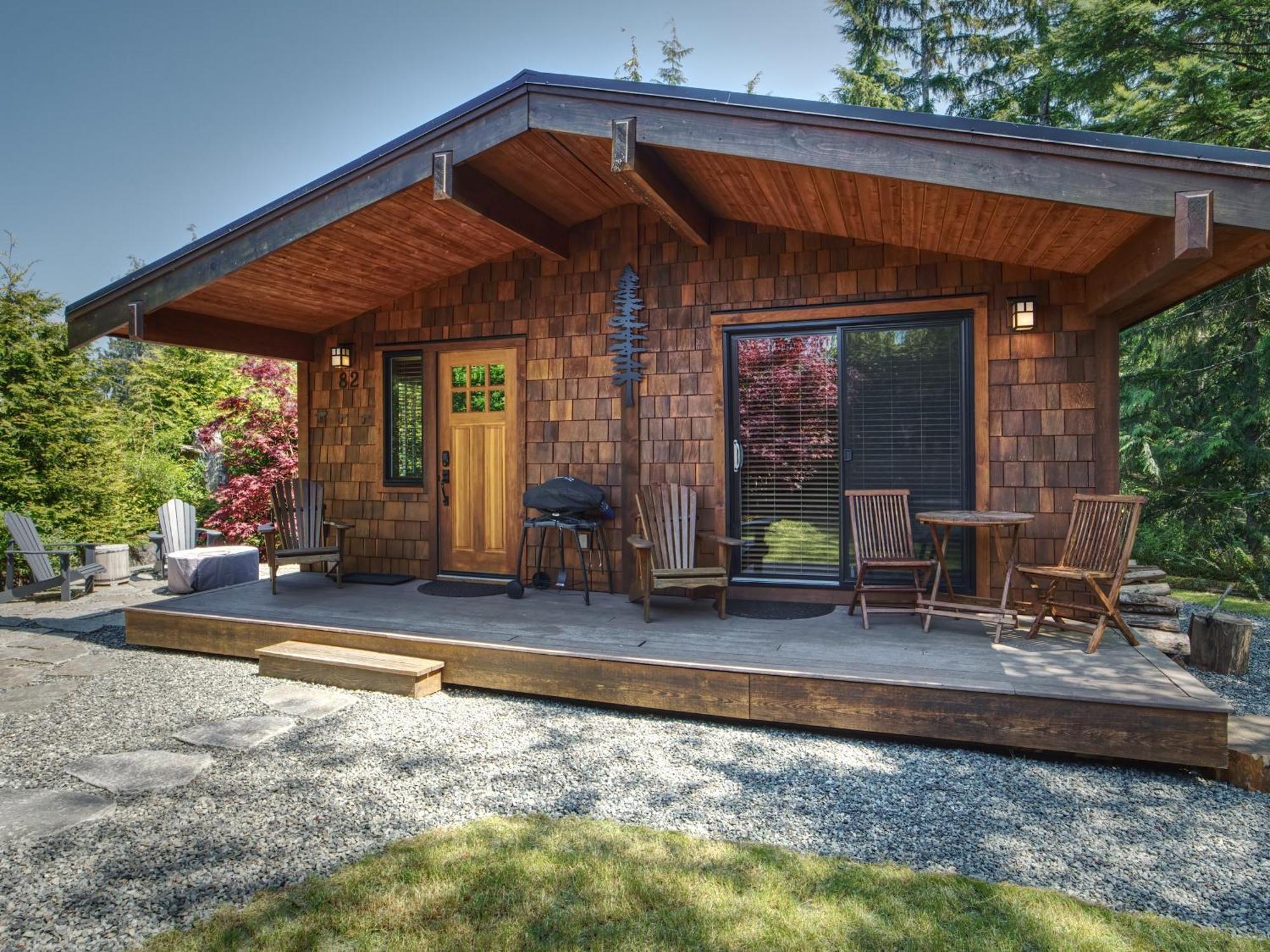 Handsome Dan'S Vacation Cottage Rentals Port Renfrew Exterior foto