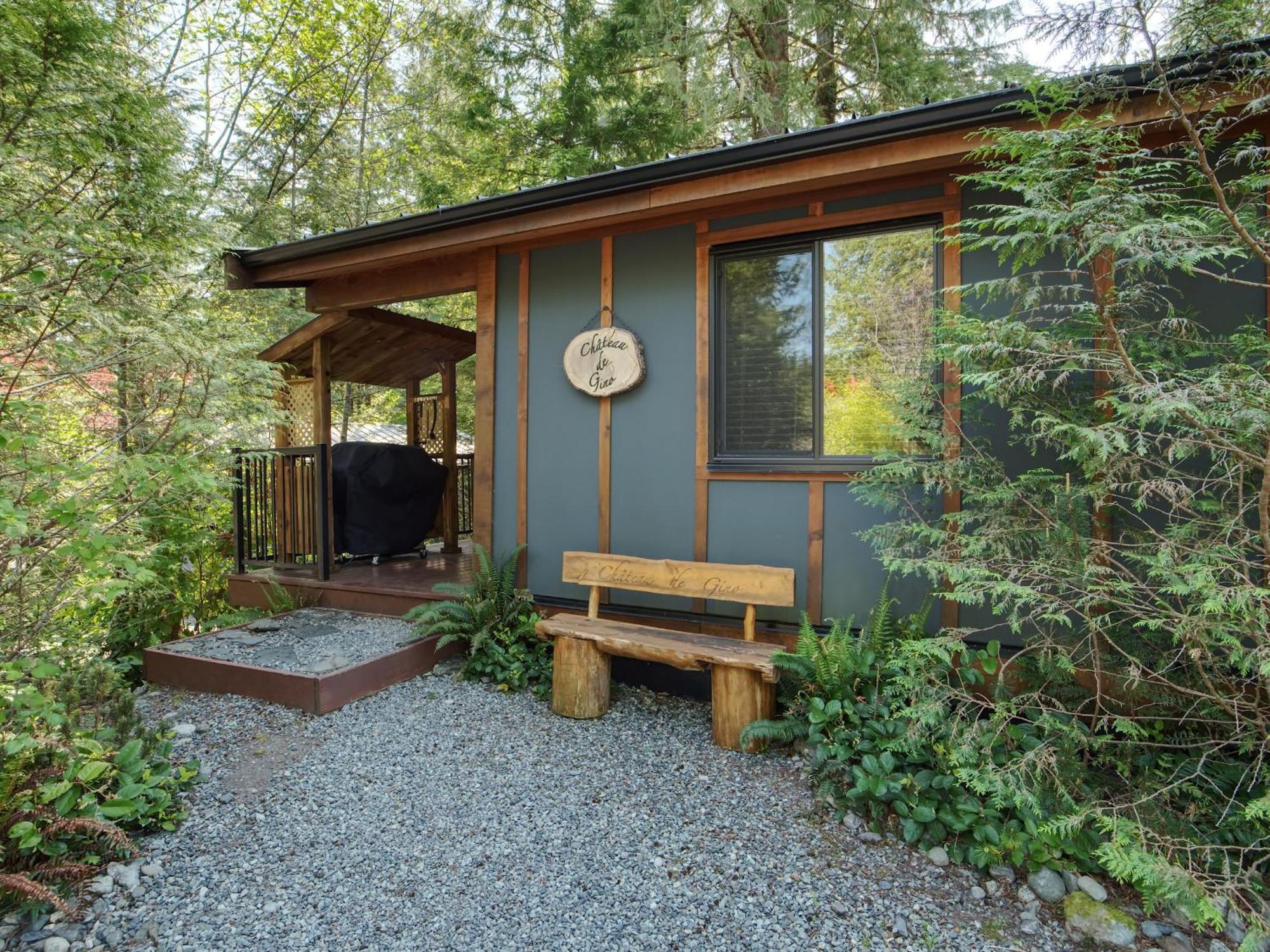 Handsome Dan'S Vacation Cottage Rentals Port Renfrew Quarto foto